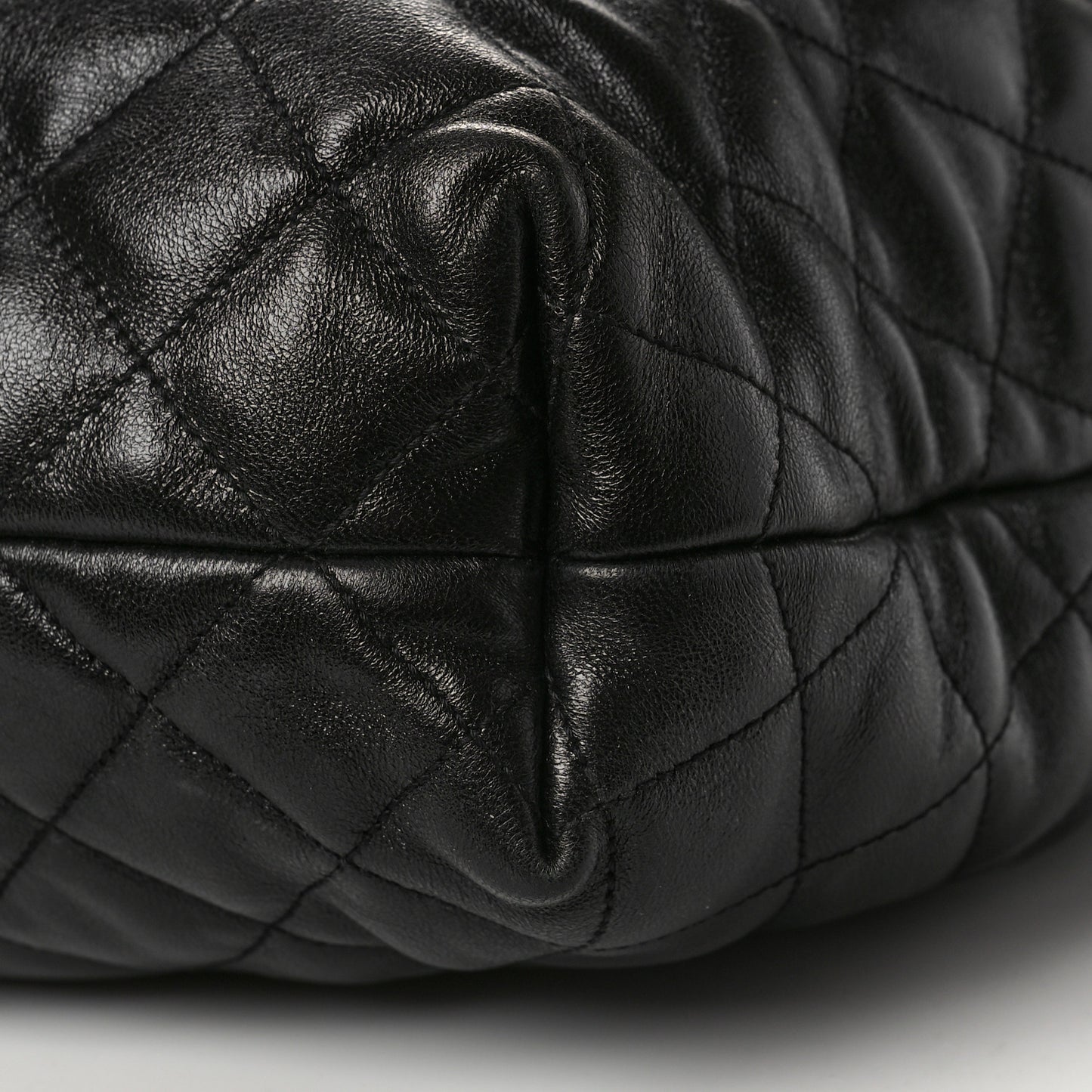 Lambskin Quilted Maxi Icare Shopping Tote Black