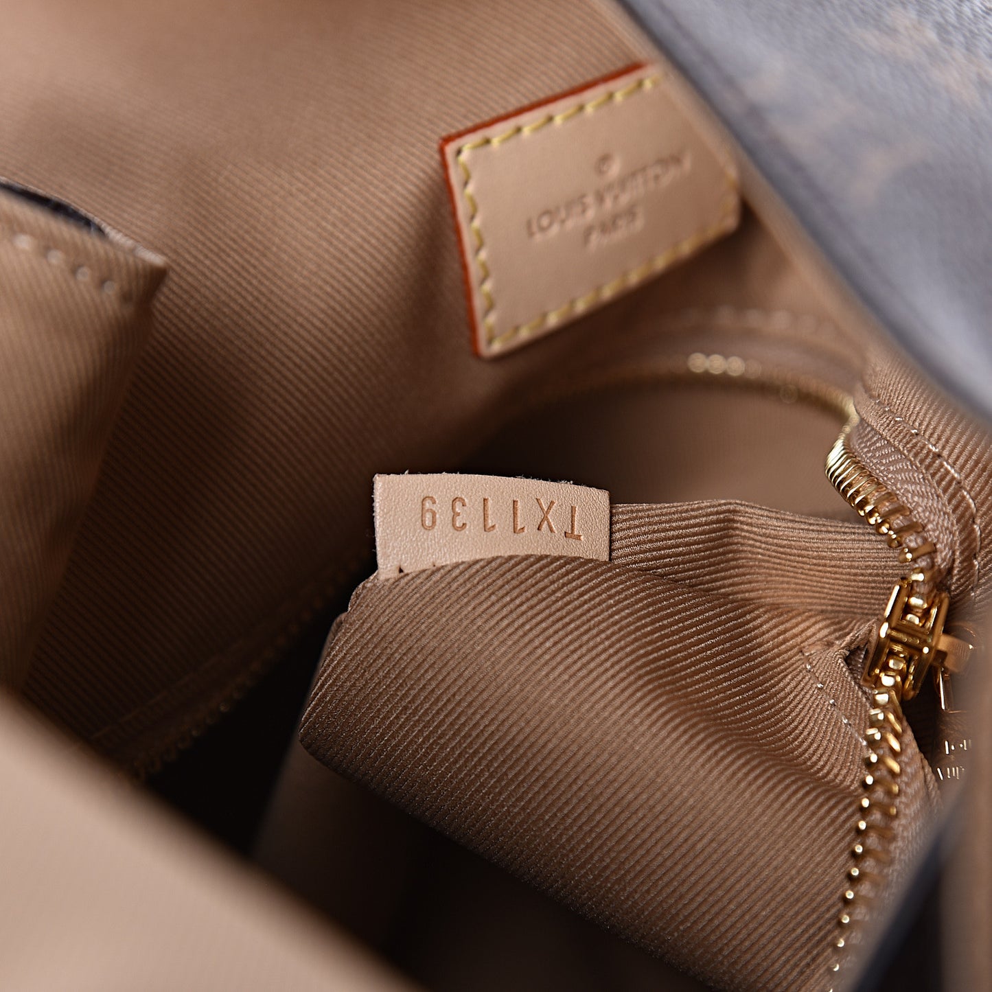 Monogram Graceful MM
