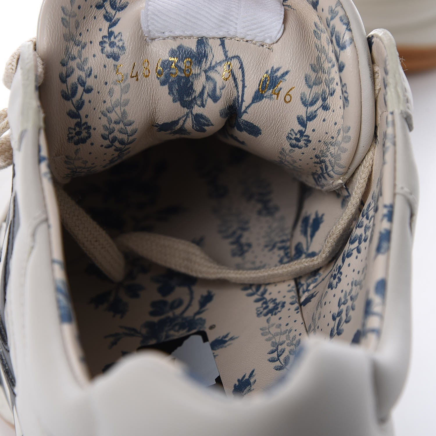 Gucci X MLB Calfskin NY Yankees Mens Rhyton Sneakers 8 Mystic White 9 of 10