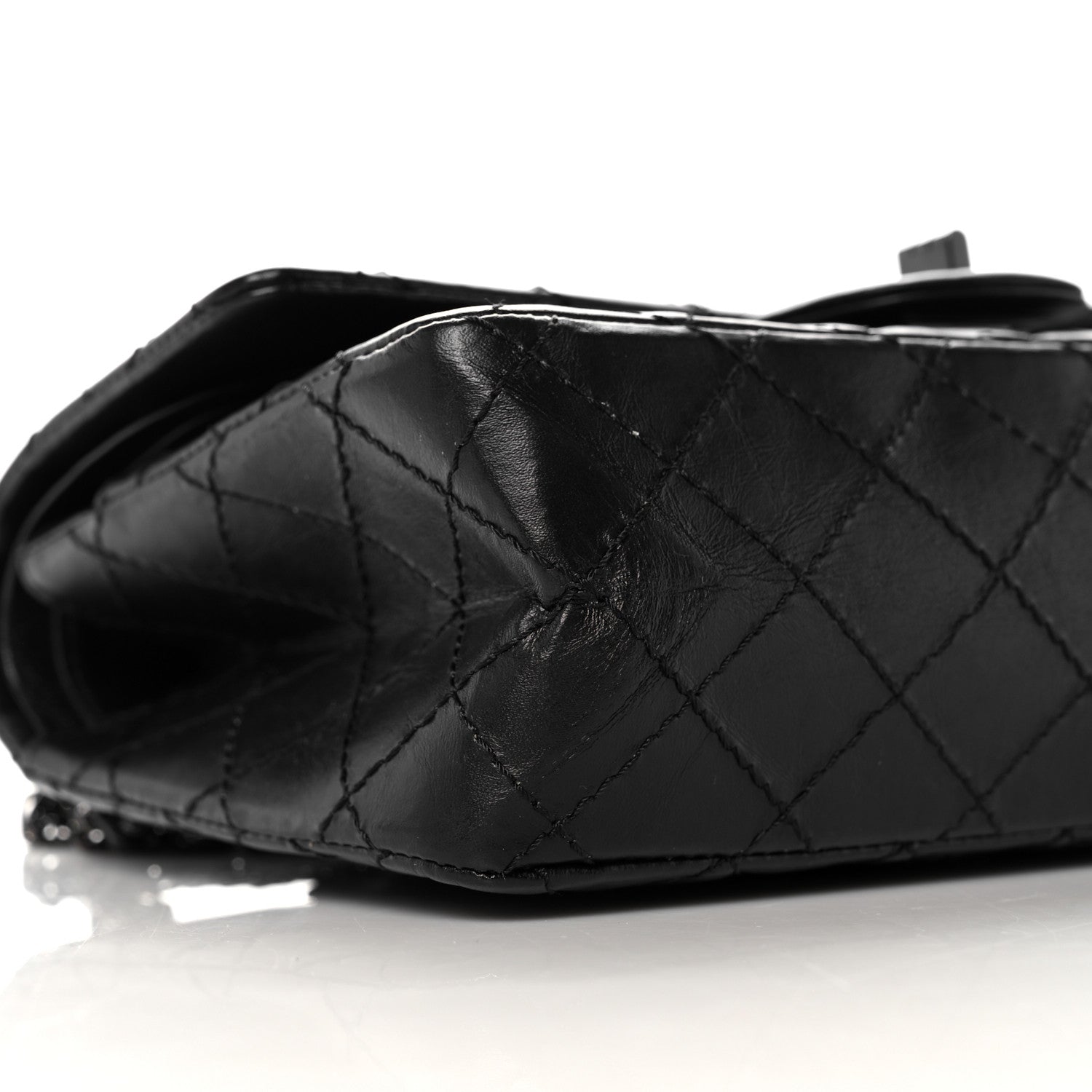 Chanel Aged Calfskin Quilted 2.55 Reissue 225 Flap So Black 9 of 11