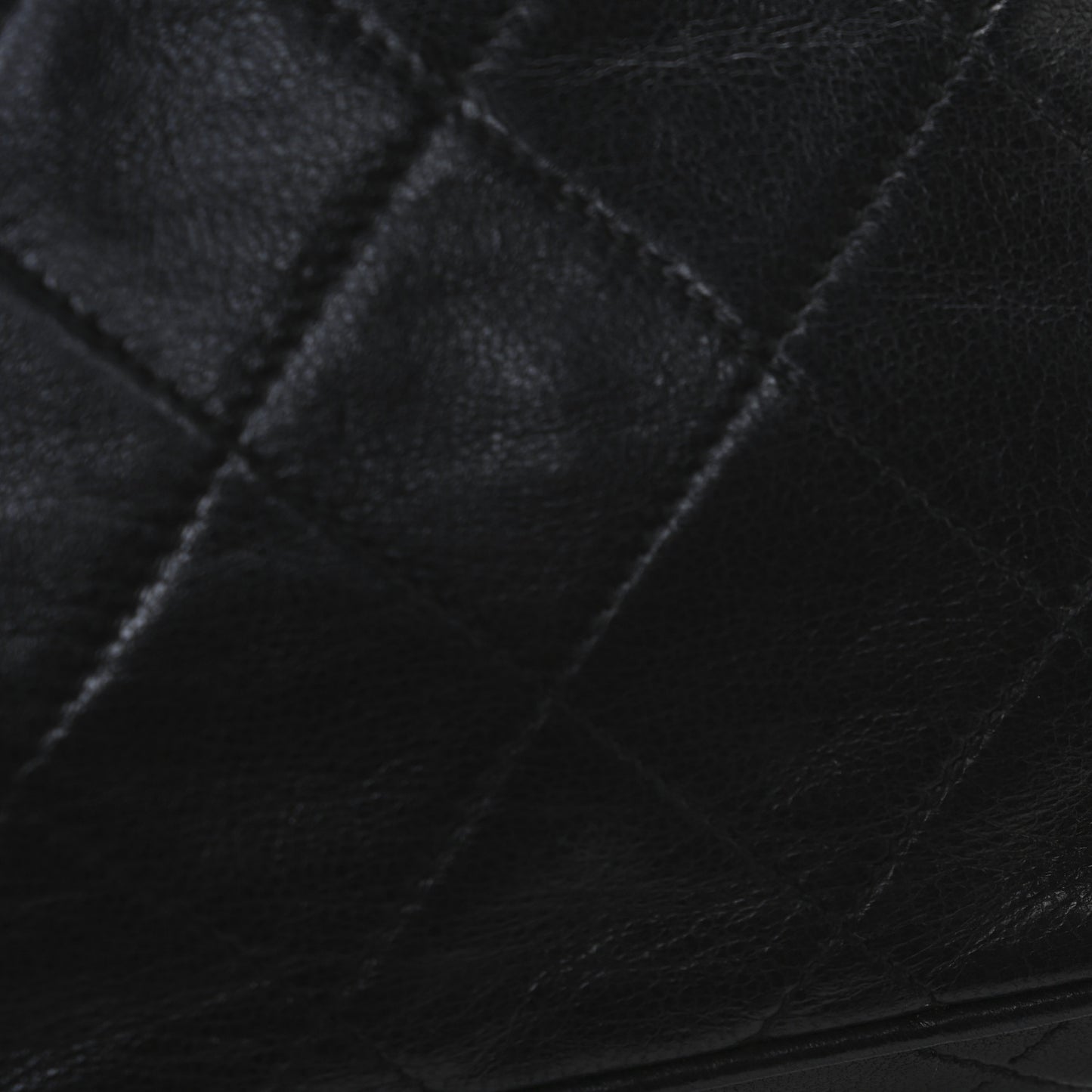 Lambskin Quilted CC Tassel Camera Case Black