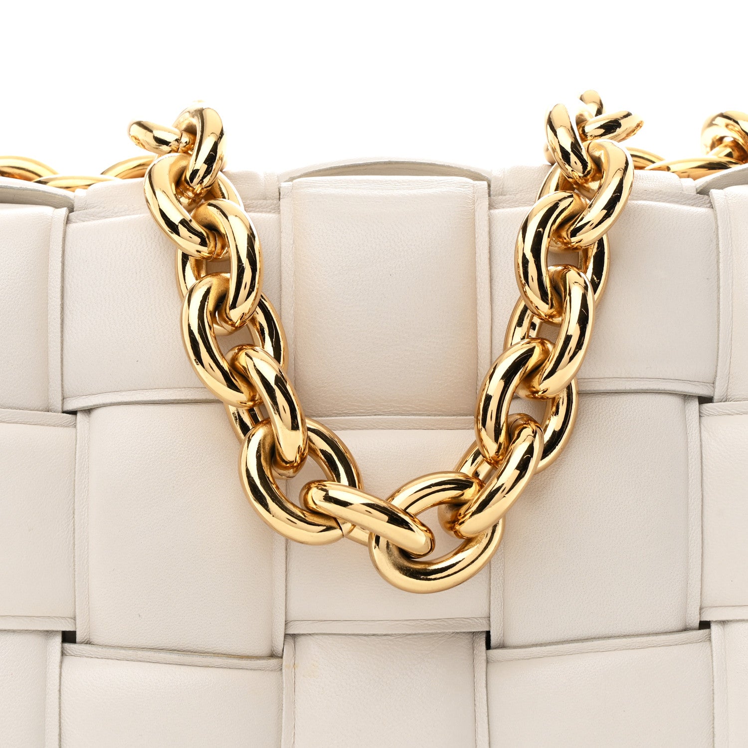 Bottega Veneta Lambskin Maxi Intreccio Padded Chain Cassette Crossbody Bag White 8 of 10