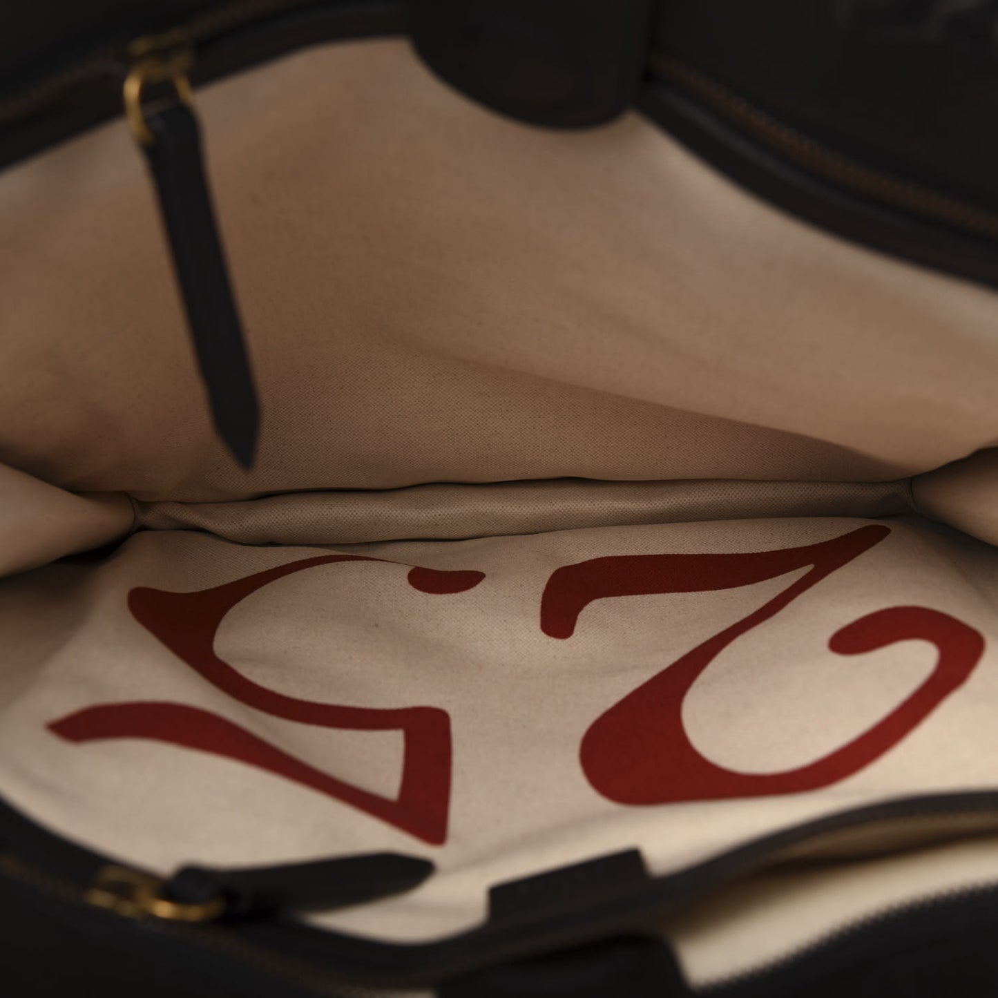 GG Supreme Monogram L'Aveugle Par Amour Print Vertical Tote Black