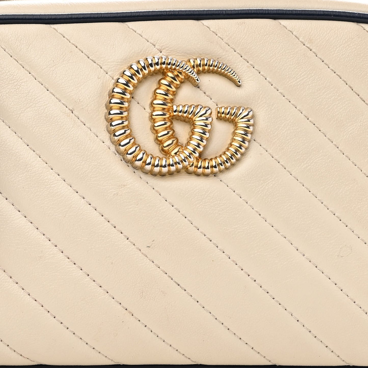 Vintage Effect Calfskin Matelasse Diagonal Small Torchon GG Marmont Chain Shoulder Bag Mystic White Blue Agata