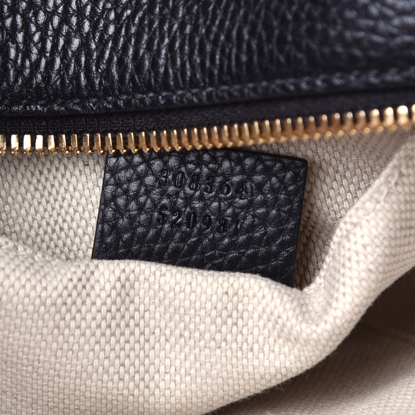 Pebbled Calfskin Small Soho Disco Bag Black