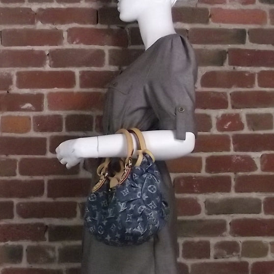 Louis Vuitton Denim Pleaty 2 of 9
