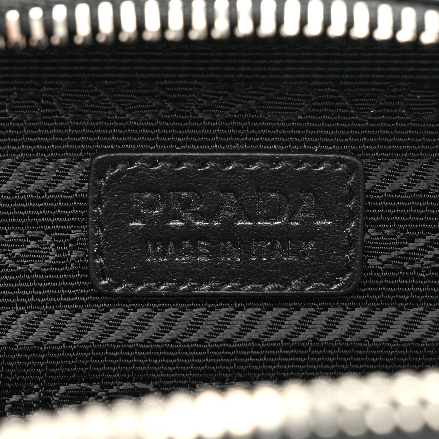 Spazzolato Metal Triangle Logo Mini Pouch Shoulder Bag Black