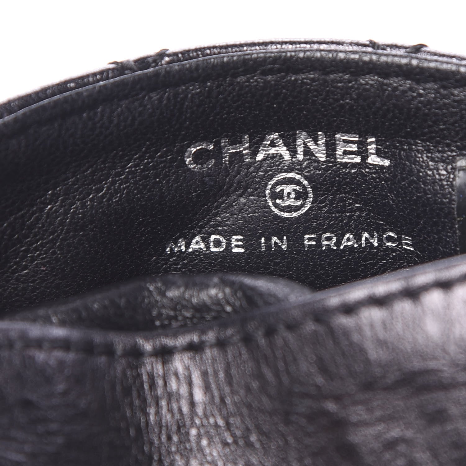 Chanel Metallic Aged Calfskin Quilted 2.55 Reissue Phone Case Black 5 of 10