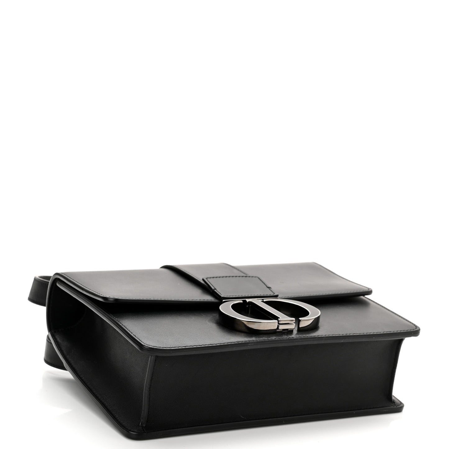 30 Montaigne Flap Bag Black