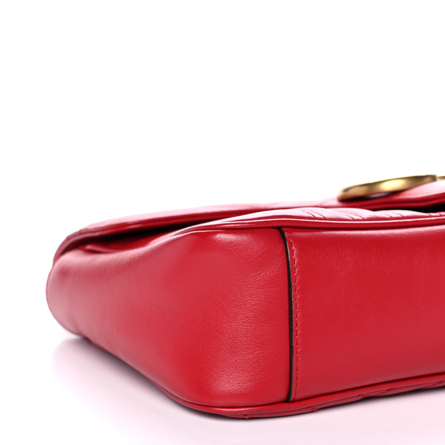 Calfskin Matelasse Small GG Marmont Shoulder Bag Hibiscus Red