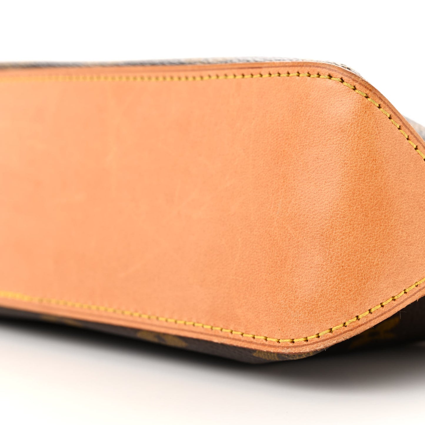 Monogram Trotteur