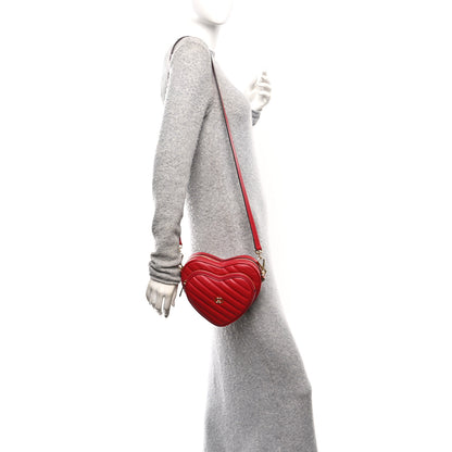 Gucci Calfskin Matelasse Diagonal Mini Interlocking G Heart Shoulder Bag Hibiscus Red 2 of 10