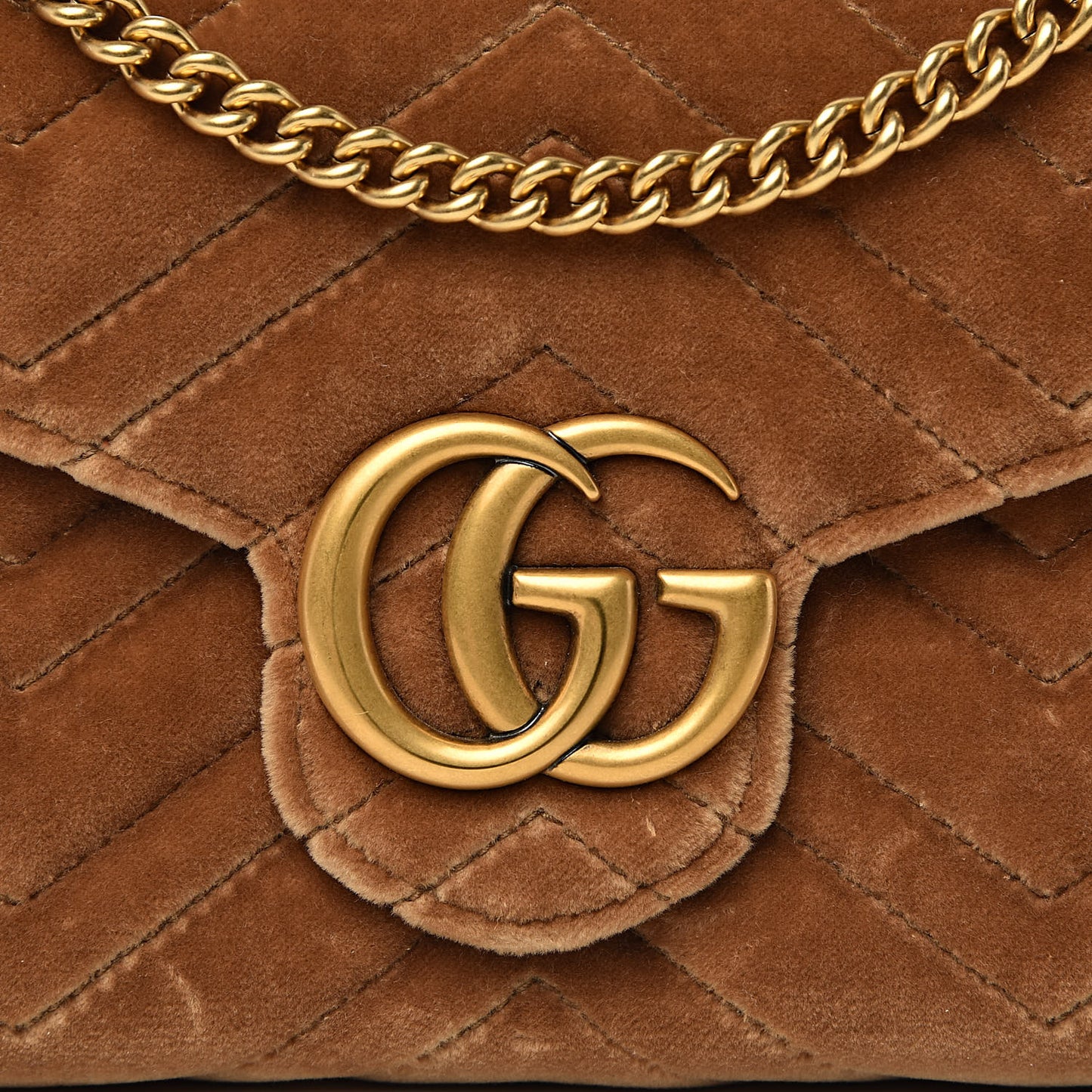 Velvet Matelasse GG Marmont Chain Wallet Taupe
