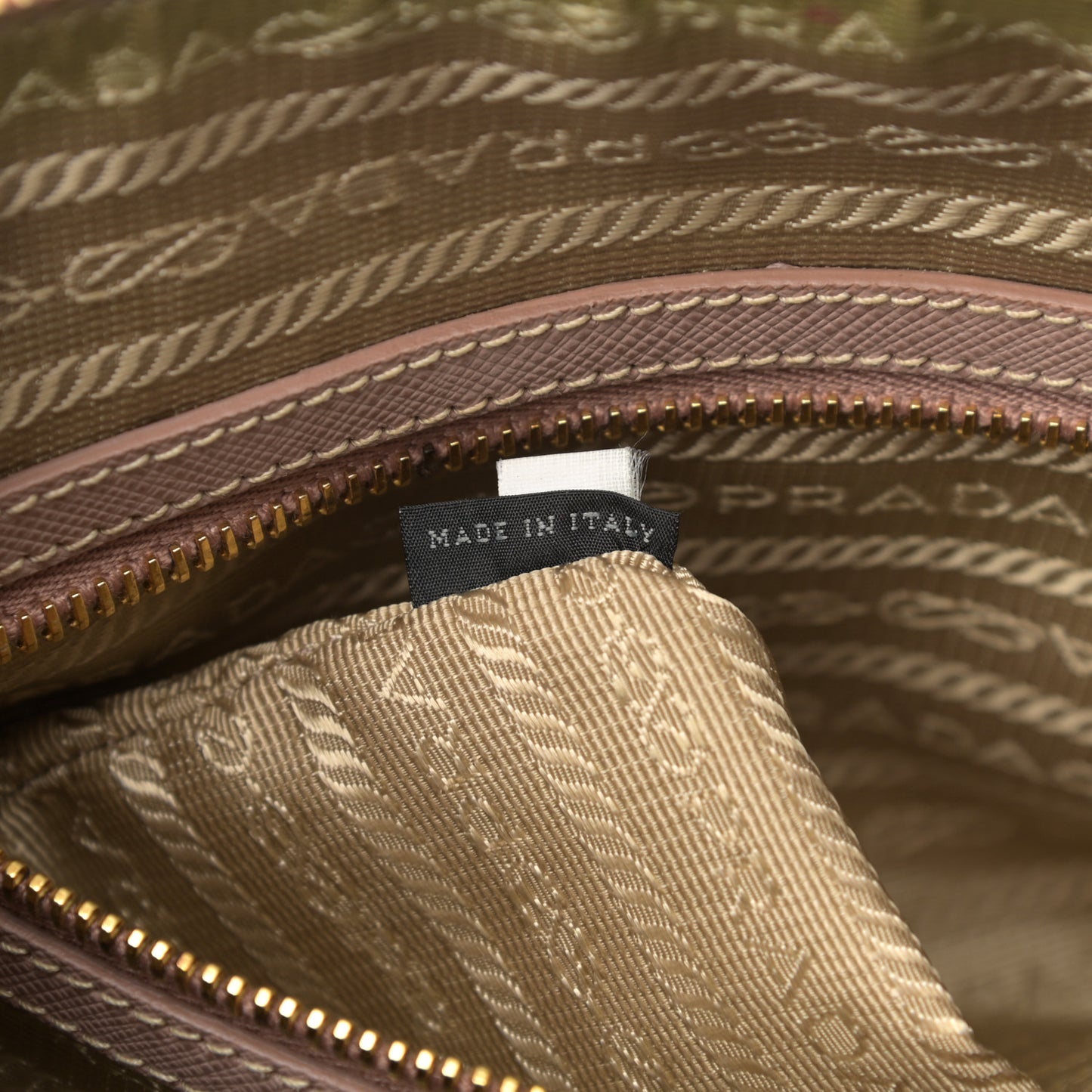 Saffiano Lux Bowler Cammeo