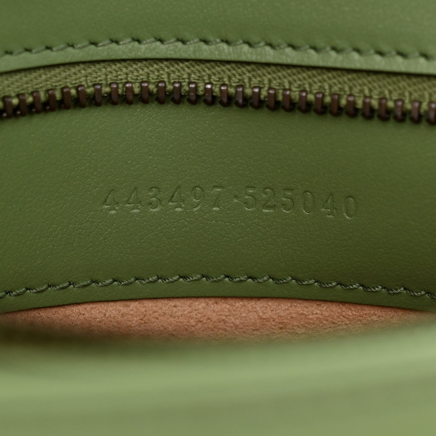 Calfskin Matelasse Small GG Marmont Shoulder Bag Salamander Green