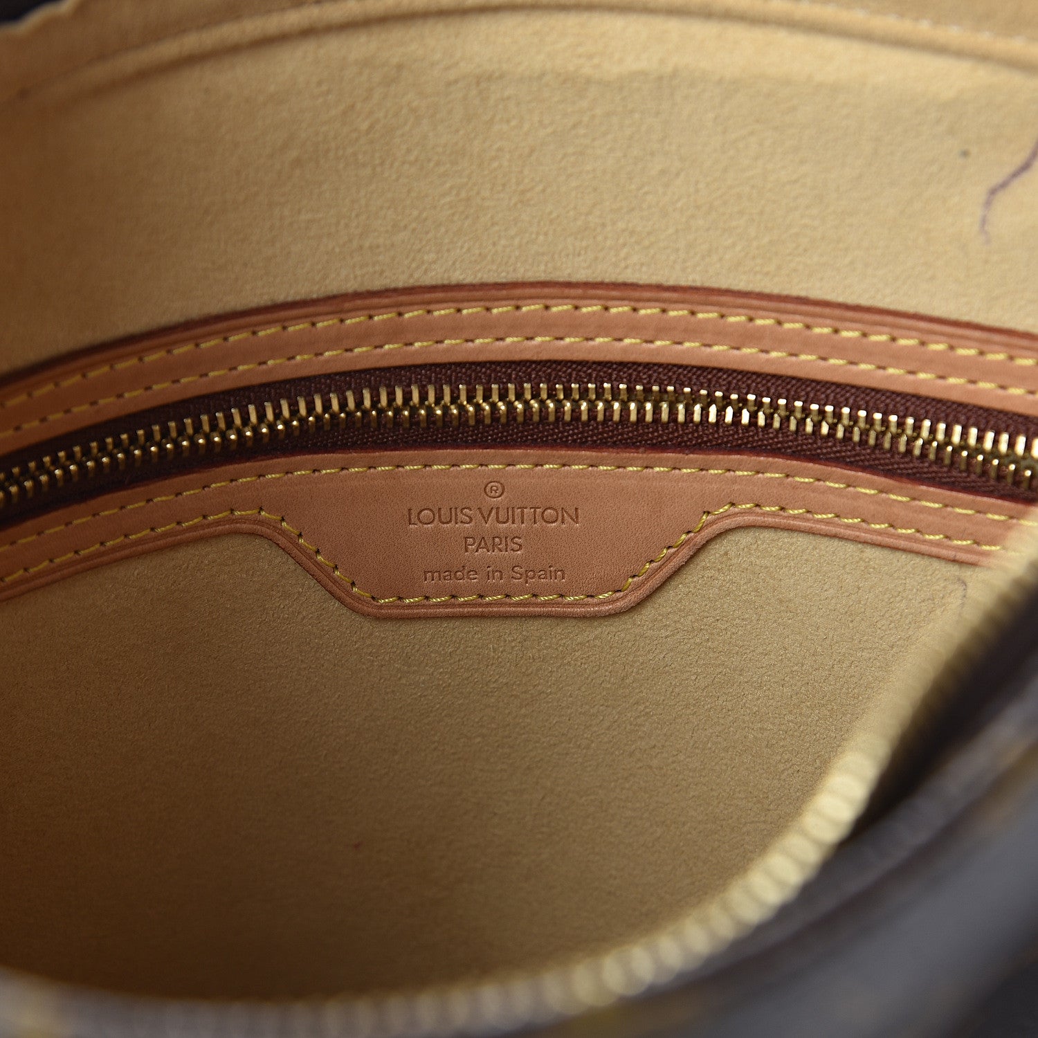 Louis Vuitton Monogram Looping GM 6 of 9