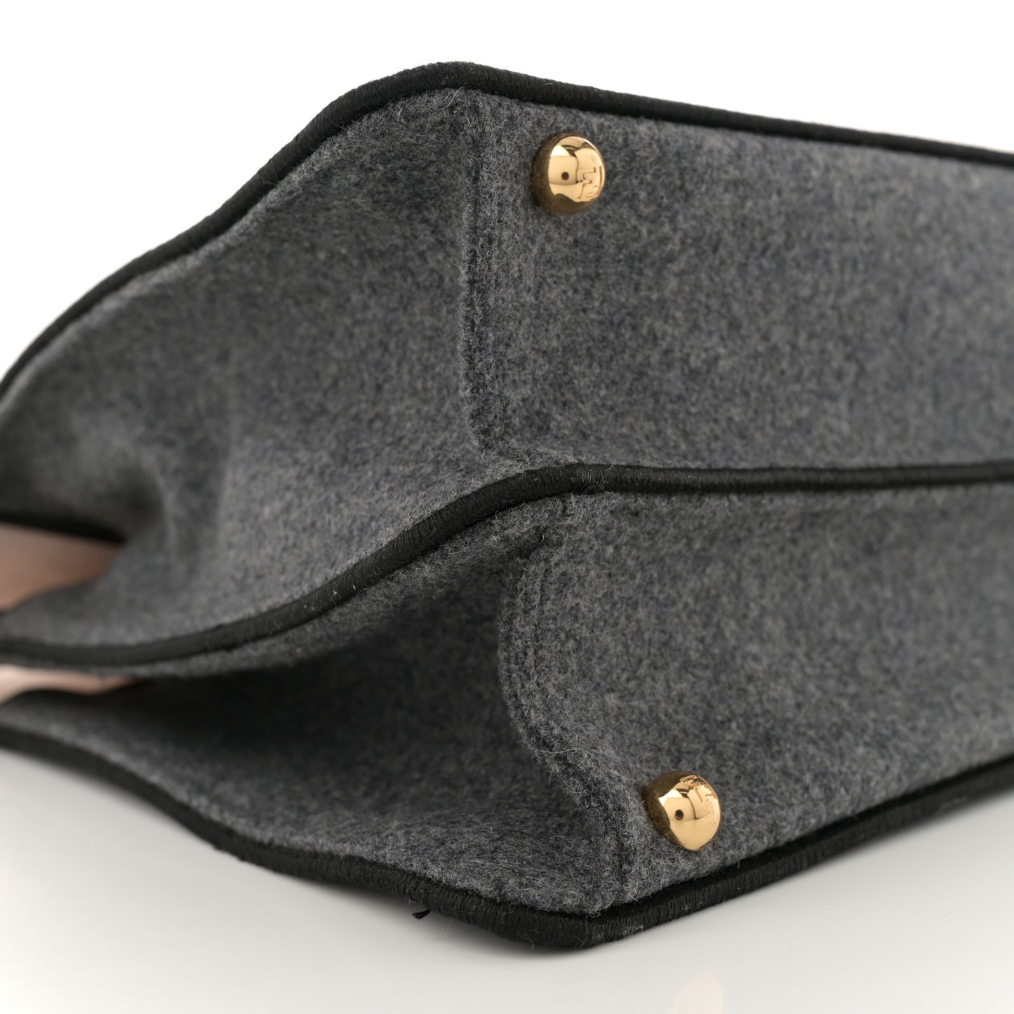 Melange Flannel Satin Threaded Edge Medium Peekaboo I SEE U Satchel Grigio Bois de Rose