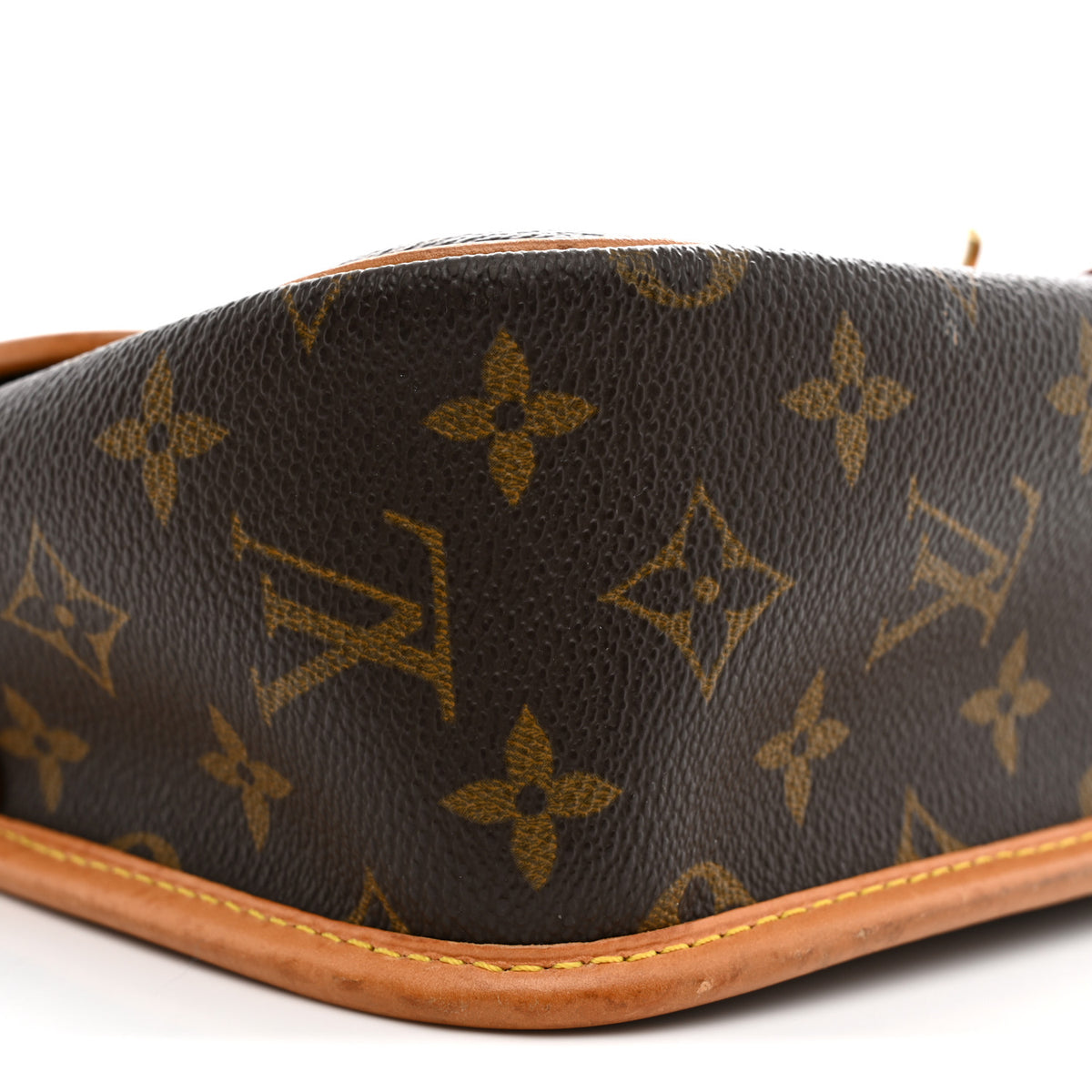 Monogram Sologne