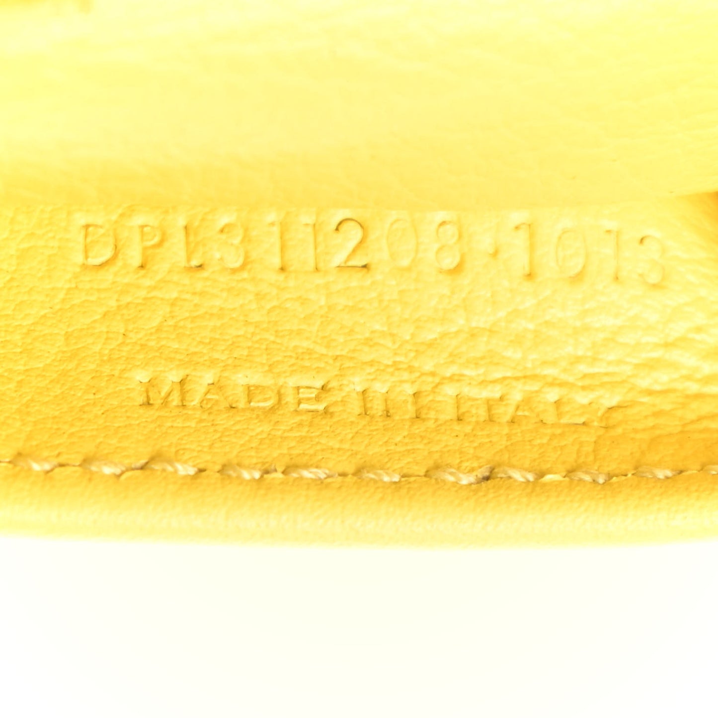 Calfskin Medium Classic Y Cabas Soleil