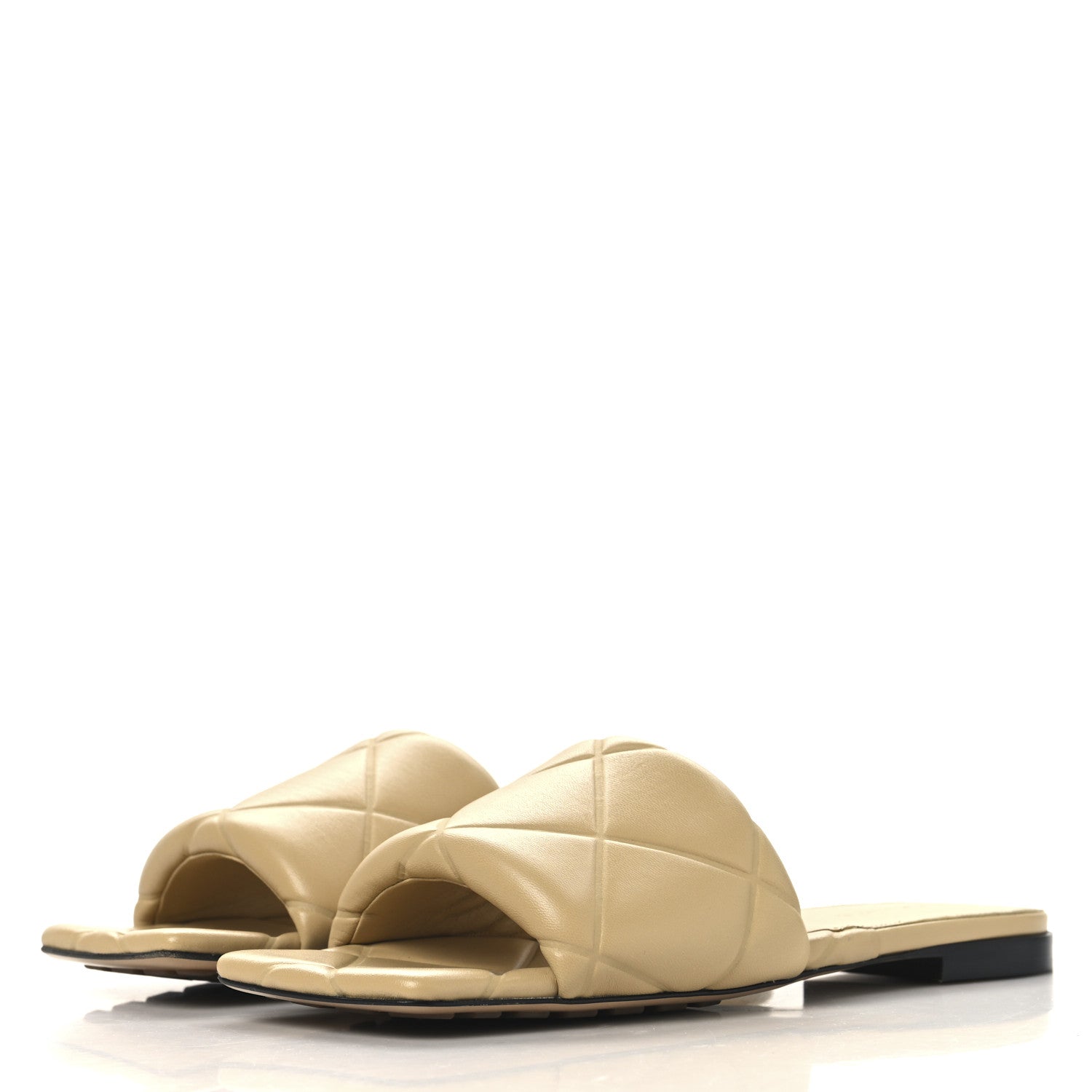 Bottega Veneta Nappa Quilted Rubber Lido Flat Sandals 39.5 Cane Sugar 4 of 9
