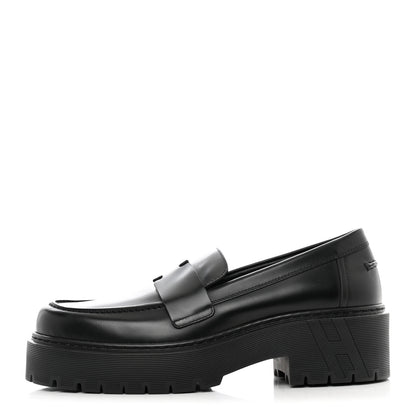 Hermes Glazed Calfskin Womens Gentle Loafers 38.5 Black 1 of 8