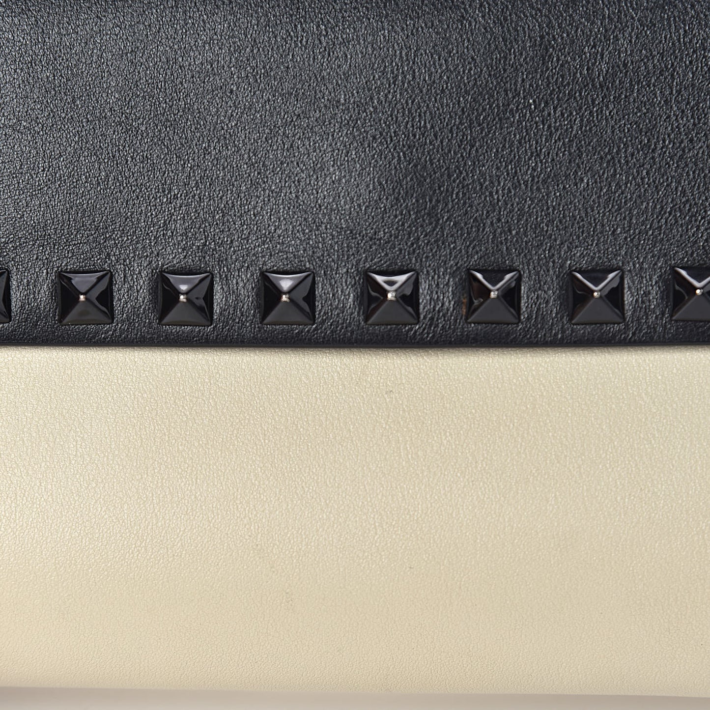 Vitello Rockstud Double Flap Crossbody Bag Black Light Ivory