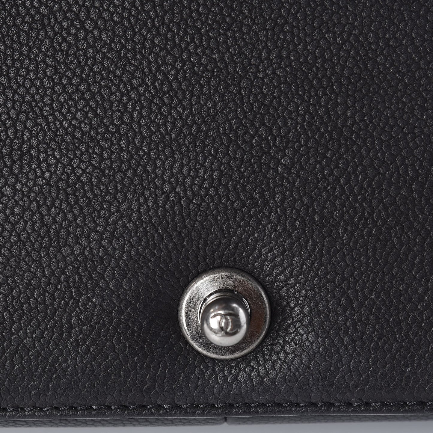 Caviar Stitched Large Boy Flap Black