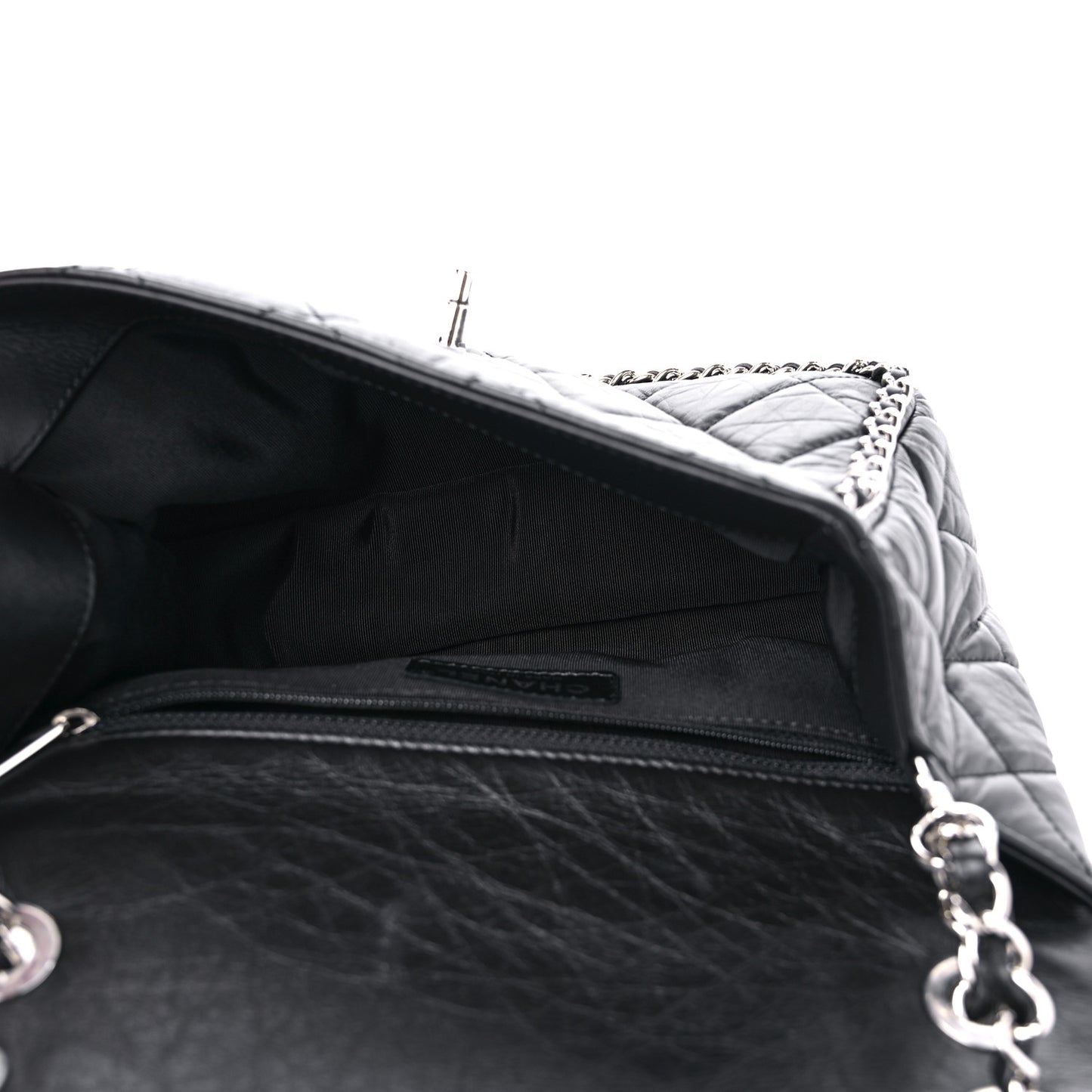 Crumpled Calfskin Medium Chain All Over Flap Black