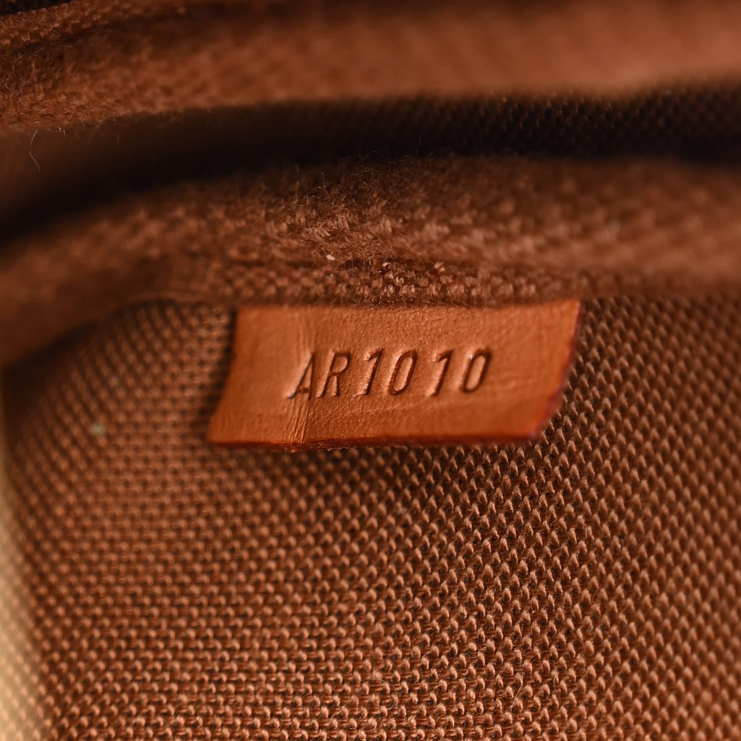 Louis Vuitton Monogram Pochette Accessories 7 of 12