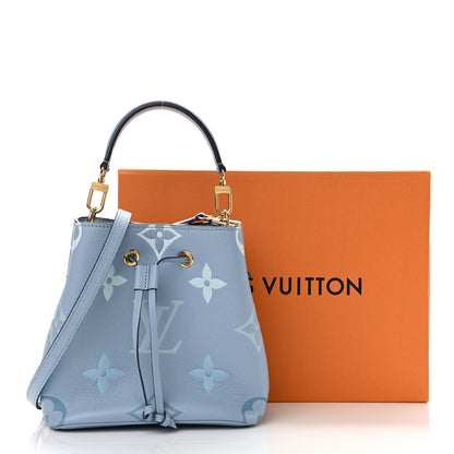 Louis Vuitton Empreinte Monogram Giant By The Pool Neonoe BB Summer Blue 10 of 10
