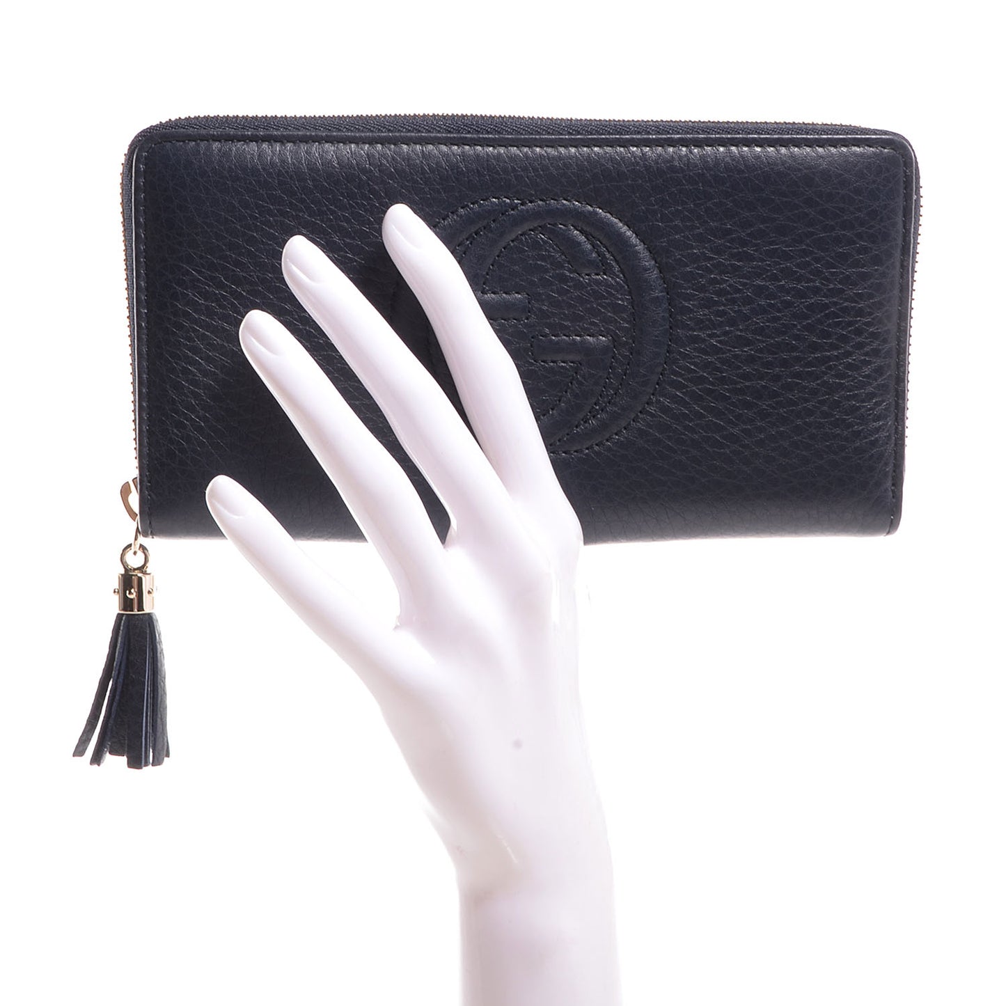 Pebbled Calfskin Soho Zip Around Wallet Blue