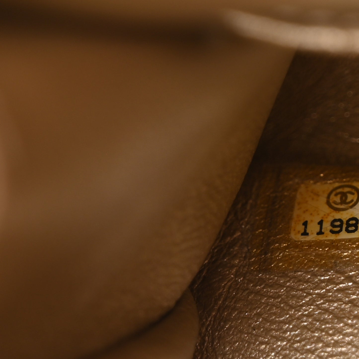 Metallic Aged Calfskin Quilted 2.55 Reissue 225 Flap Gold
