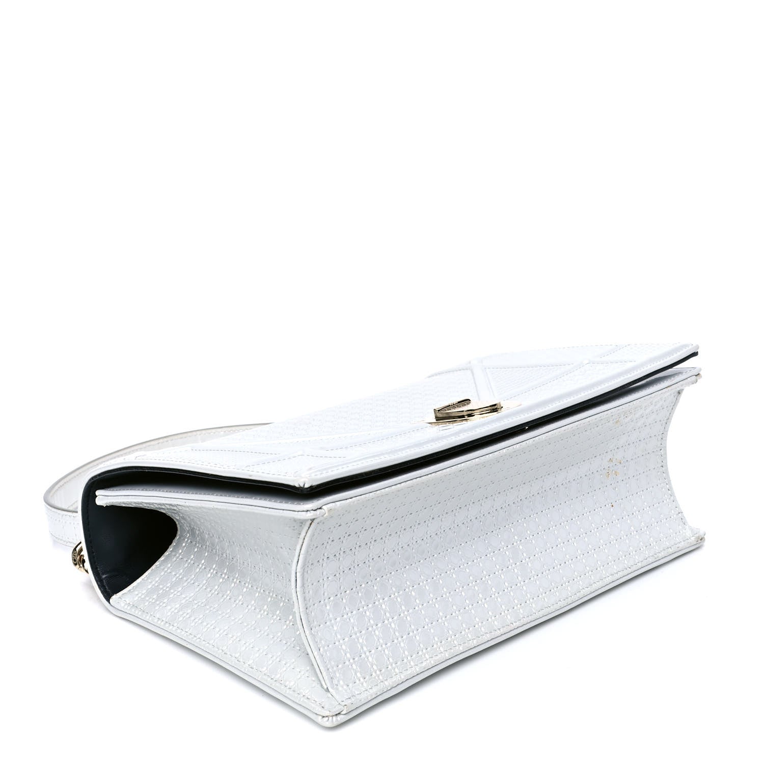 Christian Dior Patent Micro-Cannage Medium Diorama Flap Bag White 3 of 4