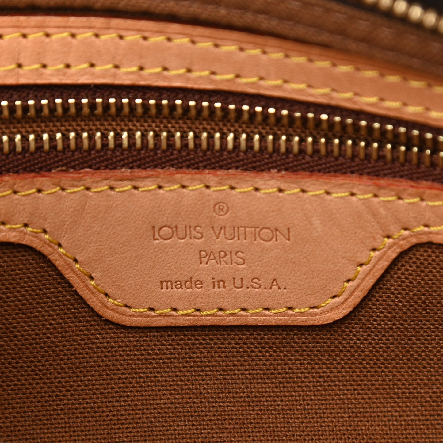 Monogram Trotteur