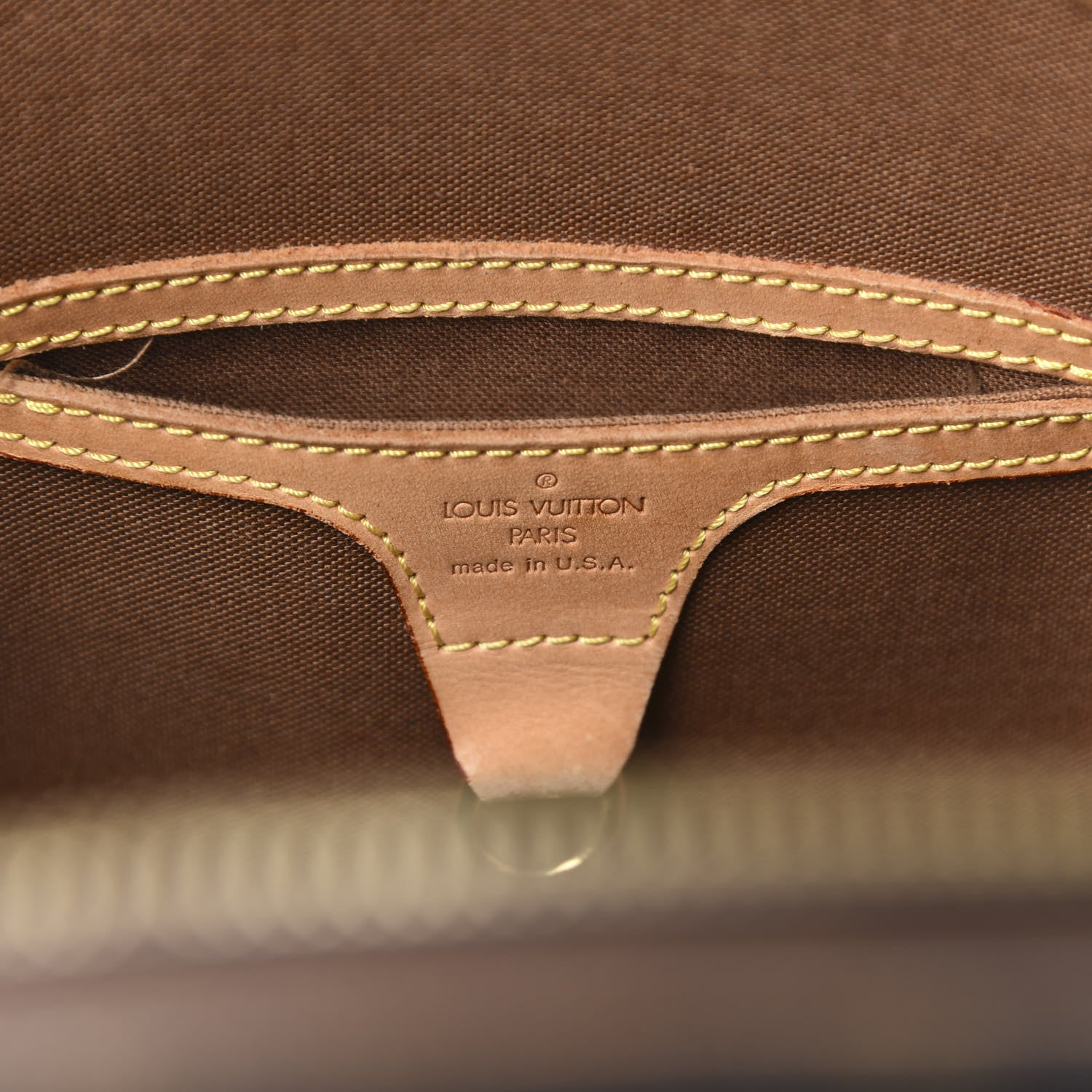 Louis Vuitton Monogram Ellipse MM 7 of 14