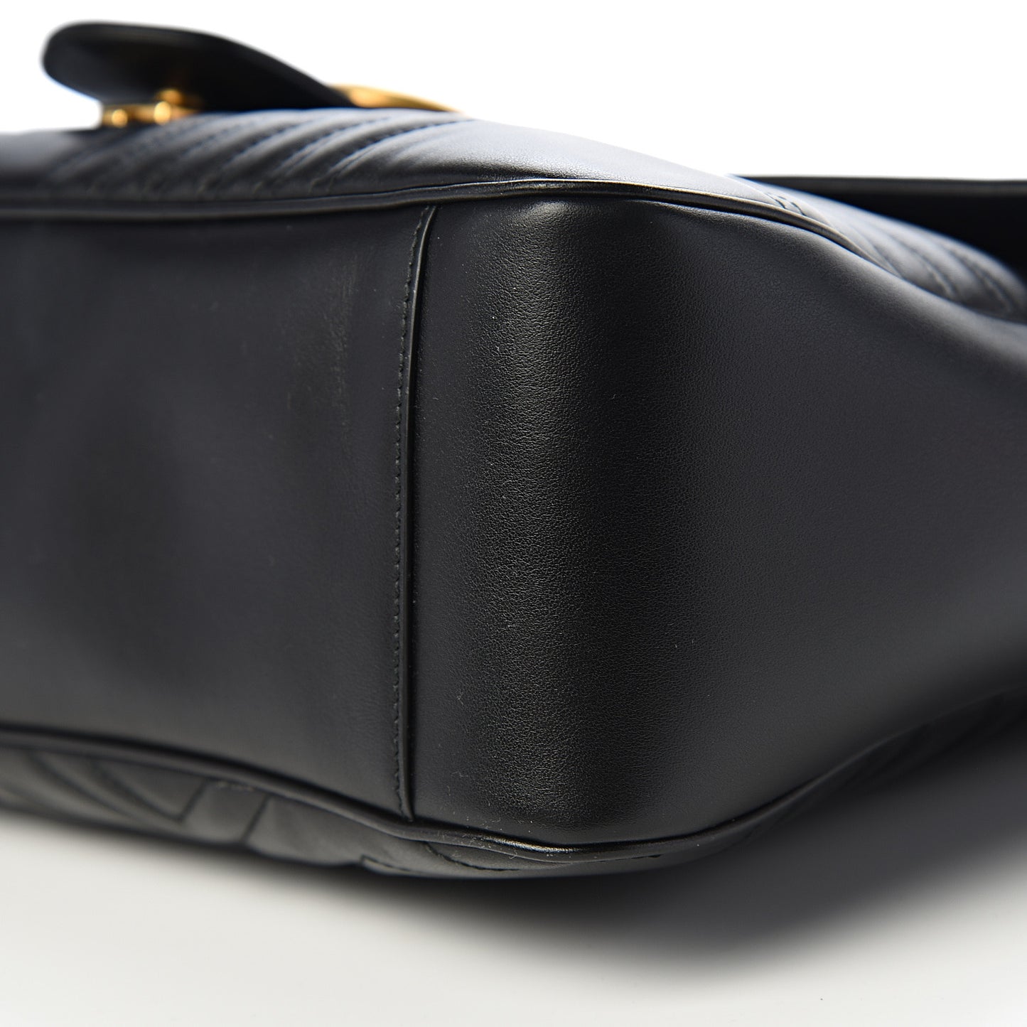 Calfskin Matelasse Large GG Marmont Shoulder Bag Black