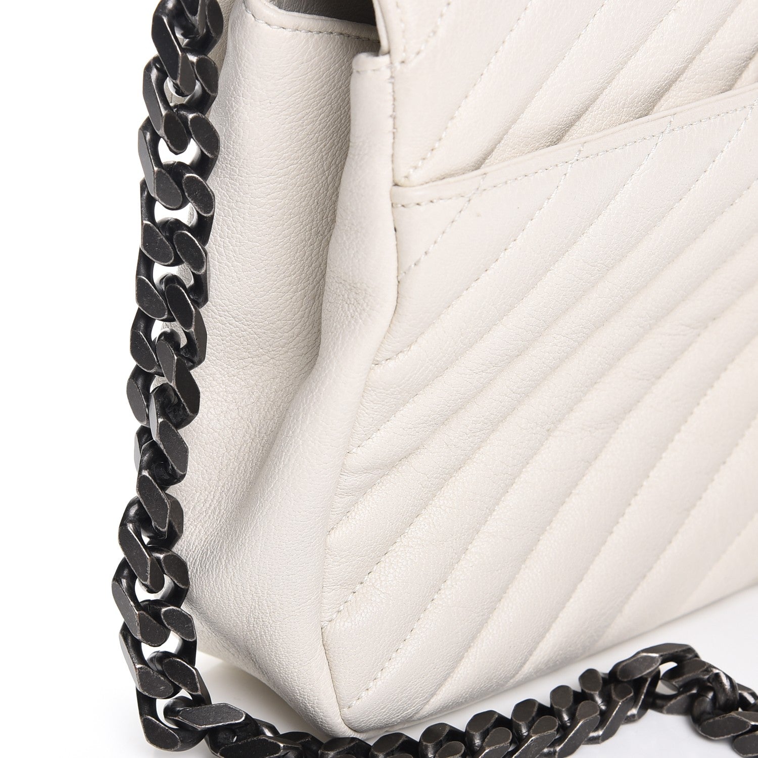 Saint Laurent Sheepskin Matelasse Monogram Medium College Bag Dove White 8 of 11