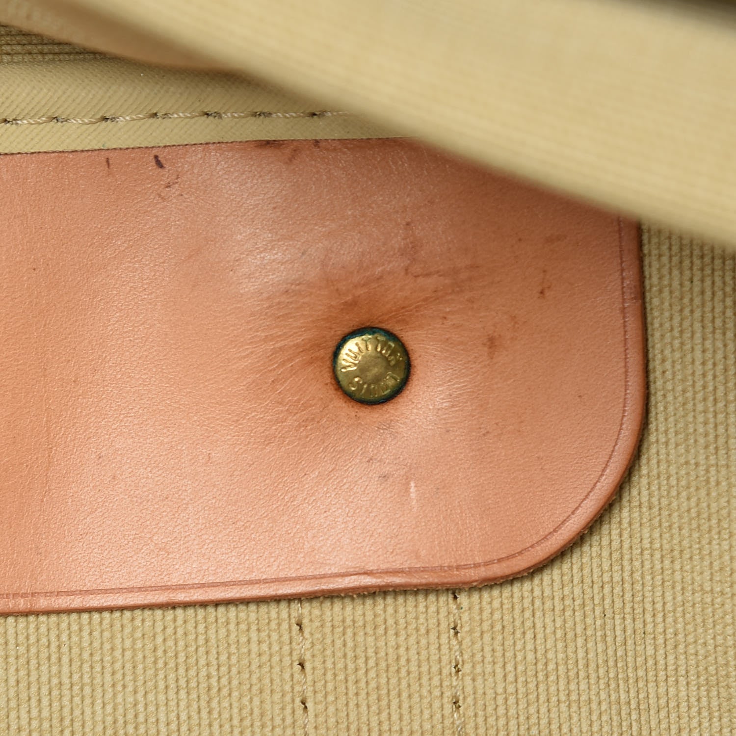 Louis Vuitton Monogram Sirius 65 9 of 11