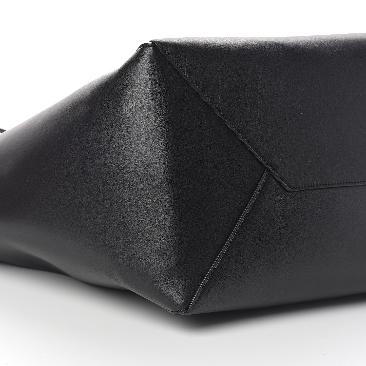 Calfskin Large Clasp Cabas Black