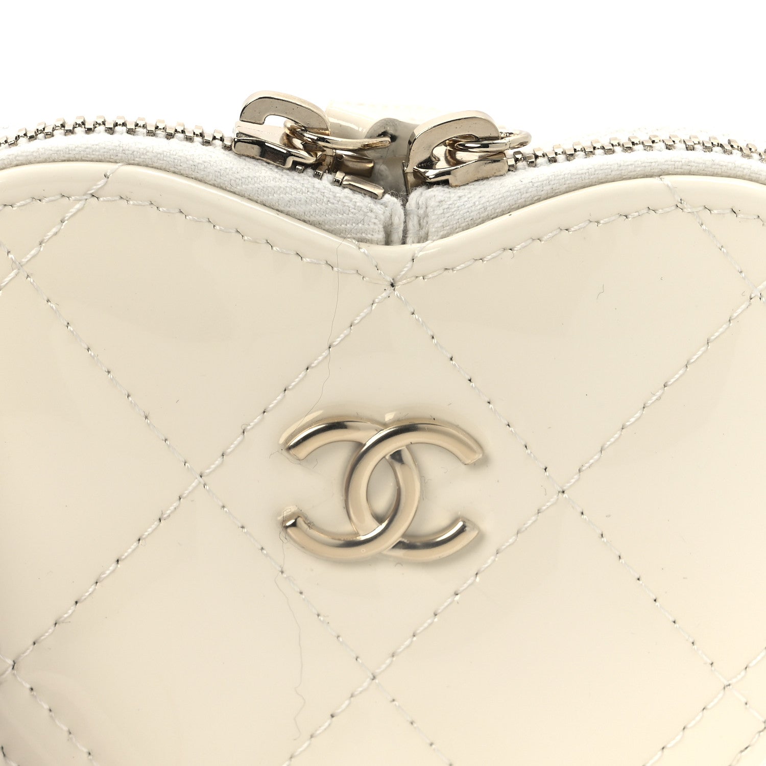 Chanel Patent Calfskin Resin Quilted CC Heart Clutch With Chain Black 13 of 21