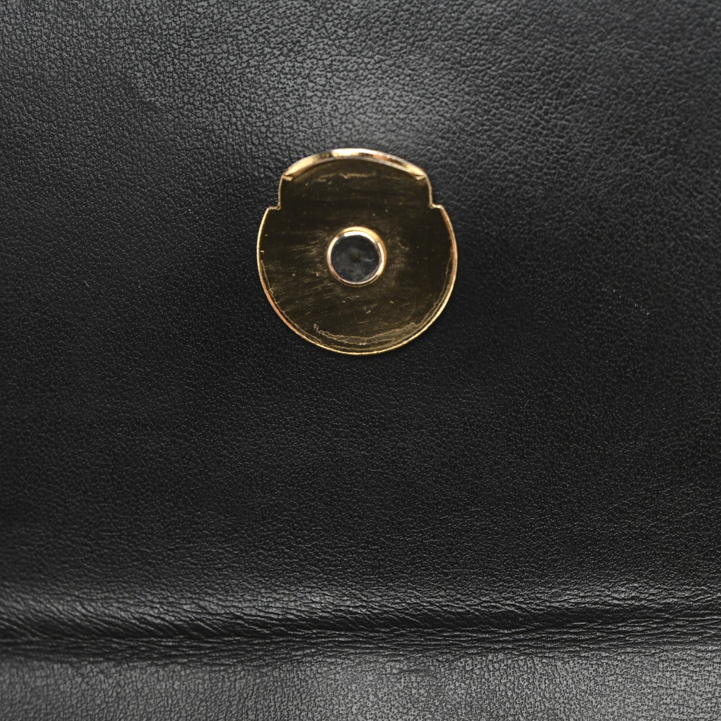 Smooth Calfskin Le Chiquito Moyen Black
