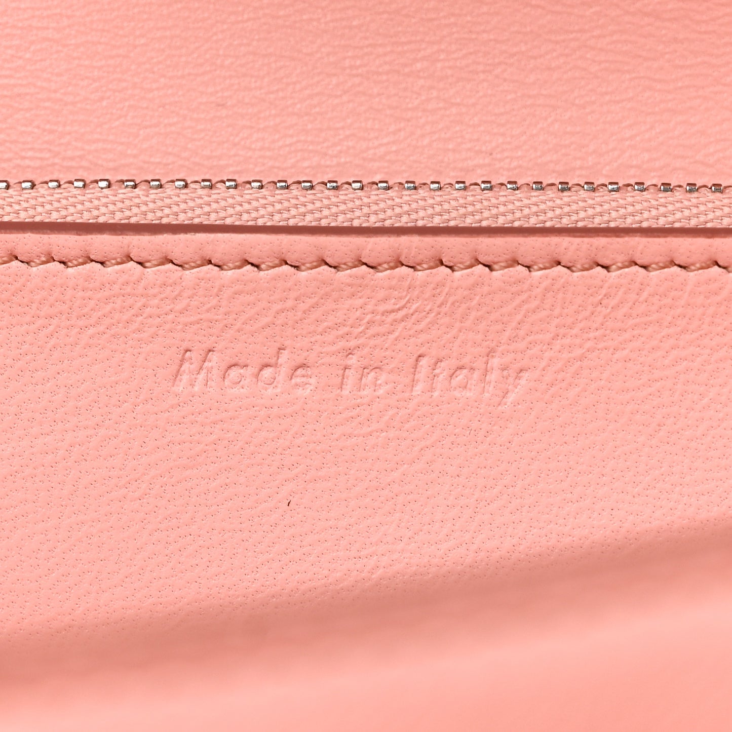 Box Calfskin Medium Classic Box Flap Bag Pink