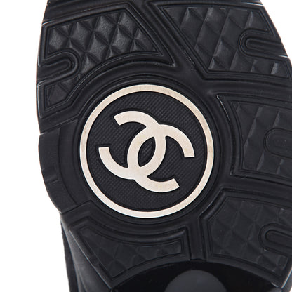 Chanel Velour Tweed CC Sneakers 38.5 Black Gold 8 of 10