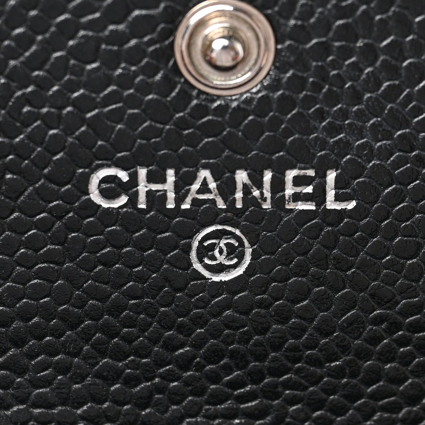 Caviar Quilted Large Gusset Flap Wallet Black