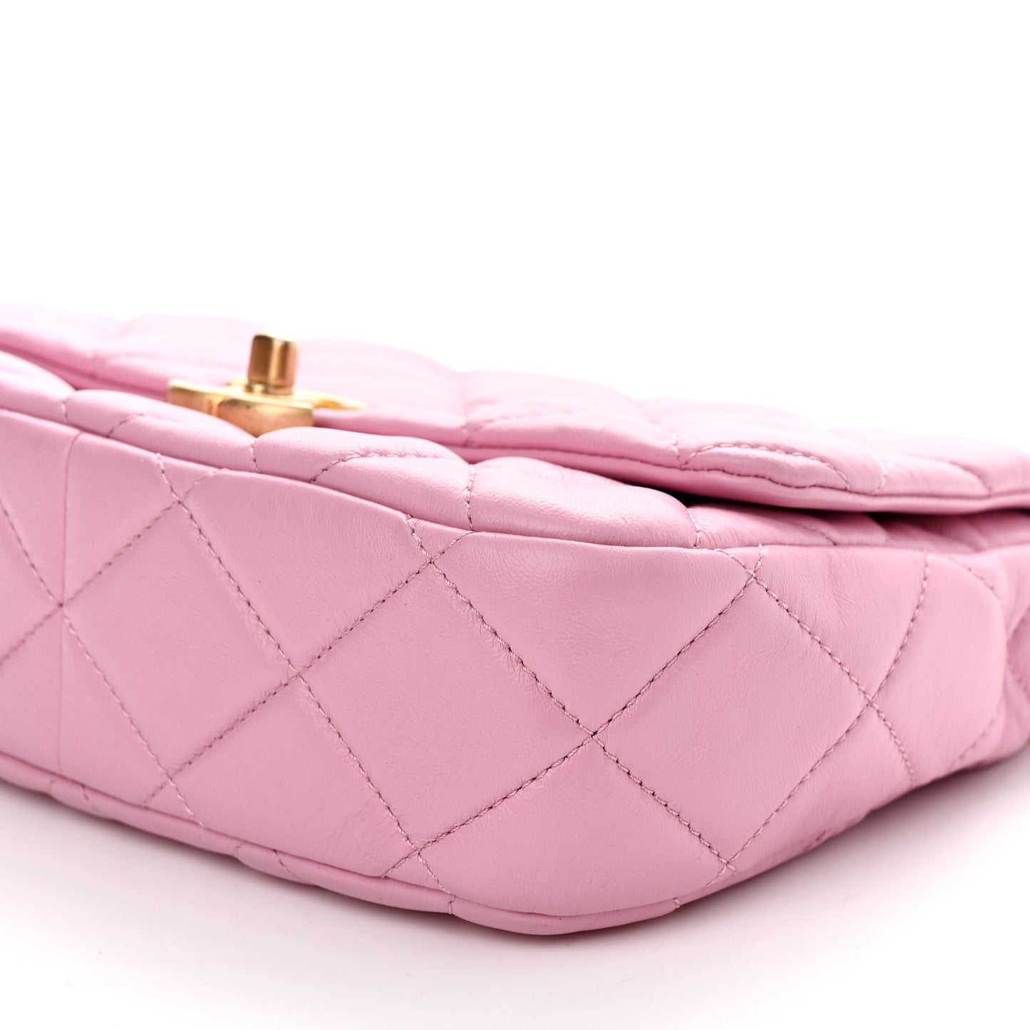 Lambskin Quilted Small Lacquered Chain Flap Pink