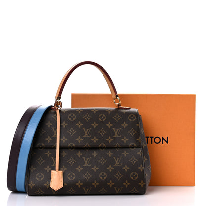 Louis Vuitton Monogram Cluny MM Blue Glacial 25 of 25