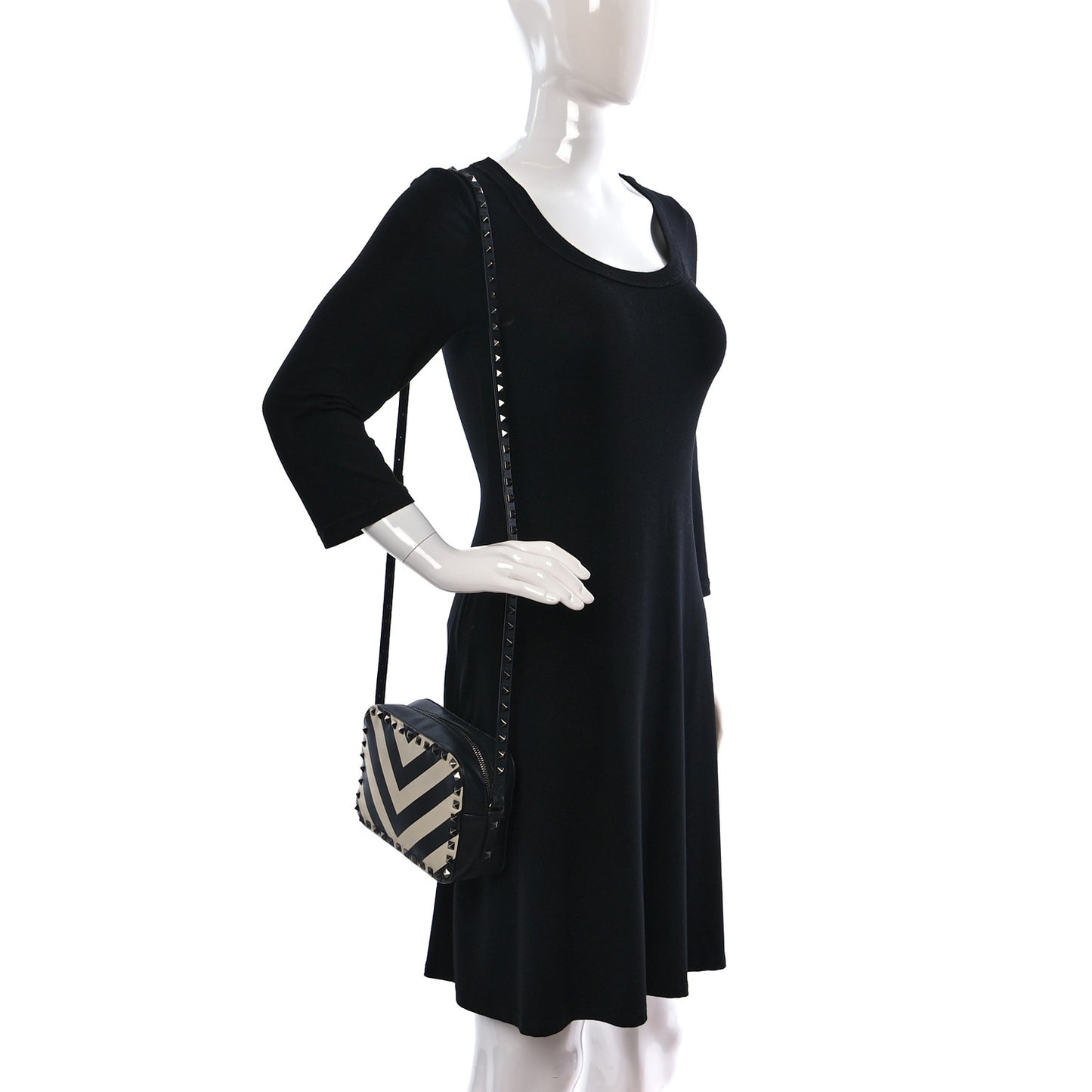 Vitello Chevron Rockstud Camera Crossbody Bag Light Ivory Black