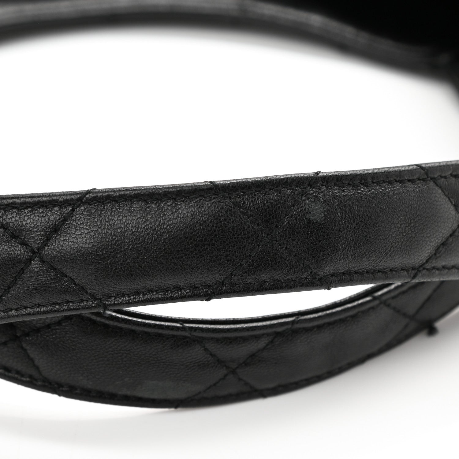 Saint Laurent Lambskin Quilted Maxi Icare Shopping Tote Black 16 of 20