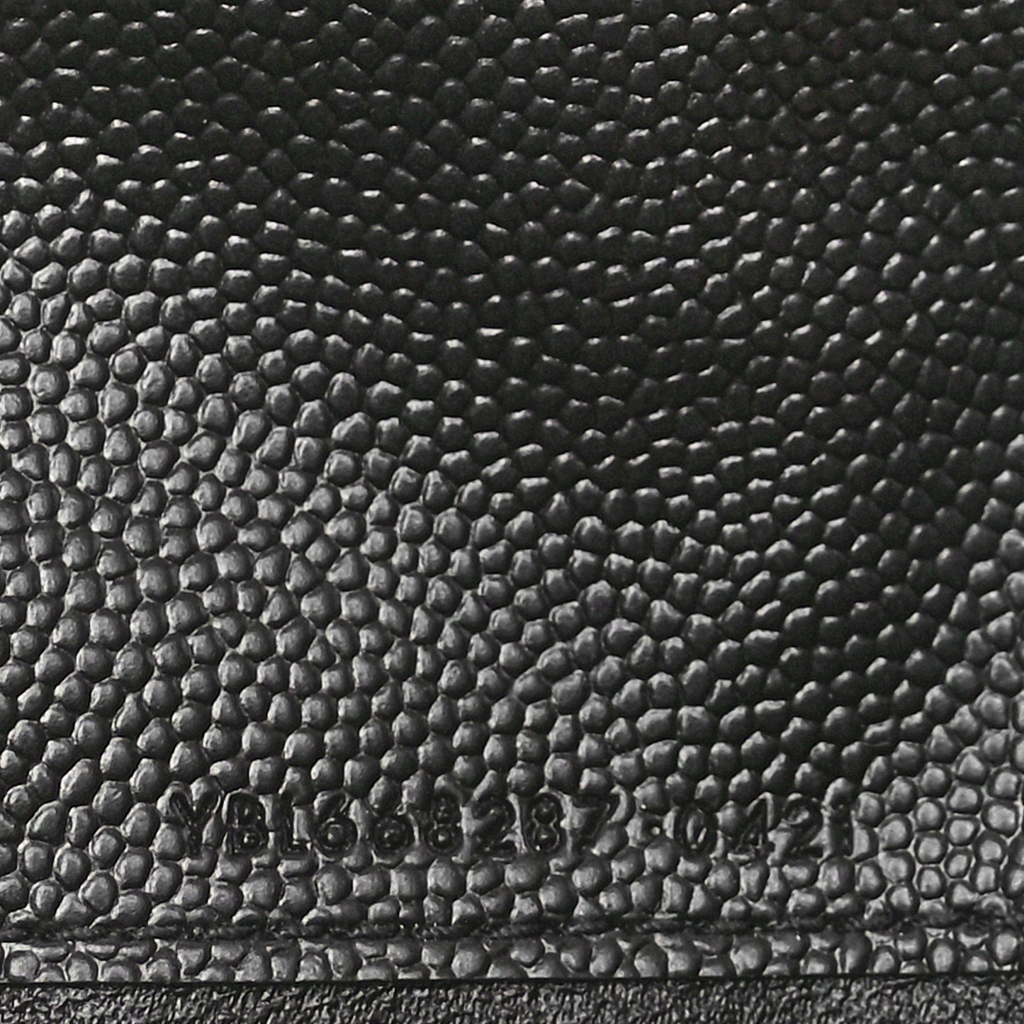 Grain De Poudre Matelasse Chevron Monogram Monochrome Zipped Two-Part Wallet Black