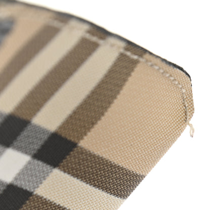 Burberry House Check Wristlet 7 of 8